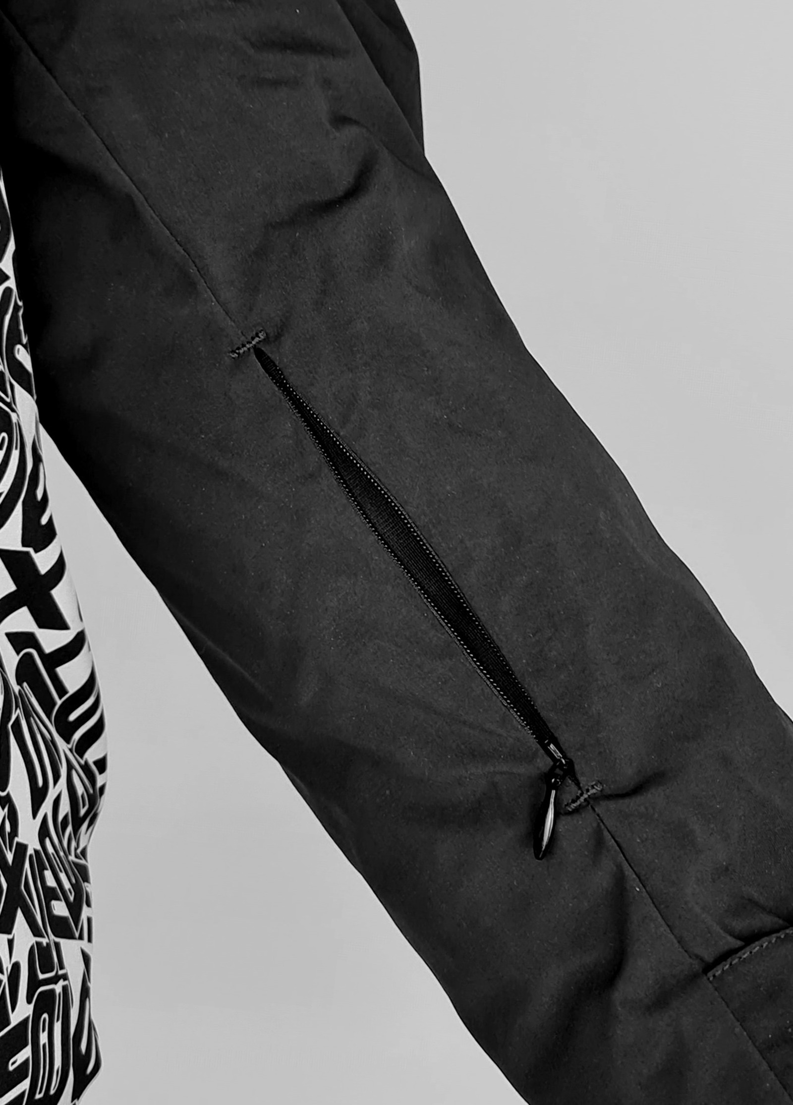 JACKET CAREZZA Skipass Pocket 1280X1783px JACKET CAREZZA Skipass Pocket 1280X1783px