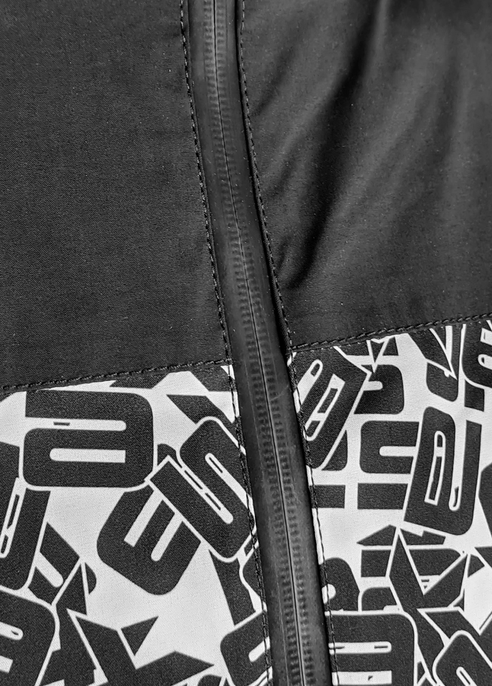 JACKET CAREZZA Waterproof Zip 1280X1783px JACKET CAREZZA Waterproof Zip 1280X1783px